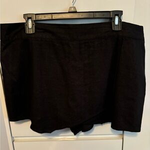 Excellent Used Condition GAP Size 14 Women’s Black Skort